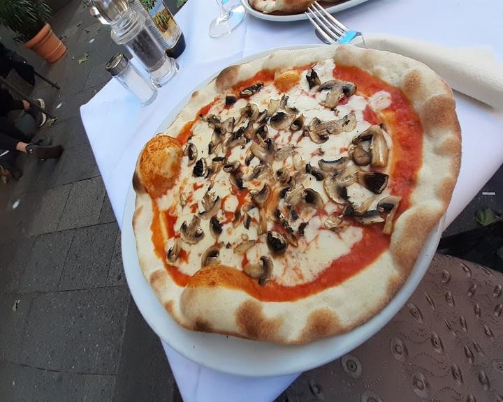 Ristorante - Pizzeria Italia Im Tal